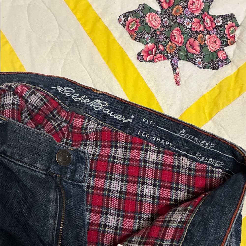 Women's Boyfriend Flannel-Lined Jeans - Picture 2 of 6